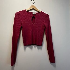 Cutie keyhole sweater ❤️